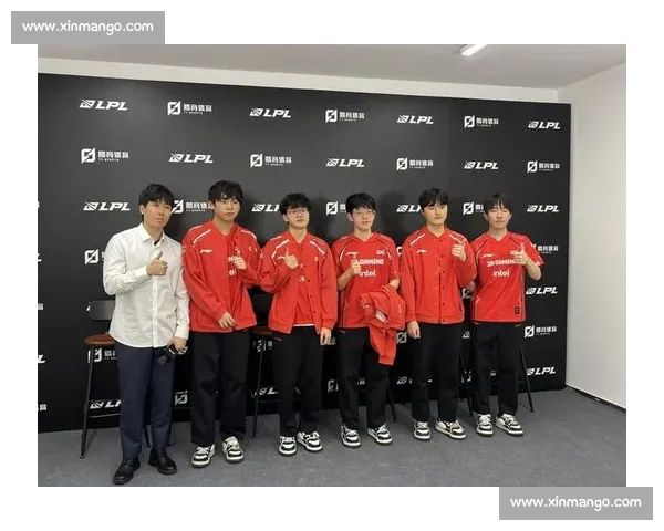 LPL赛果引爆热议强队博弈新格局逐渐成形冠军争夺悬念升温粉丝